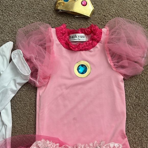 Pink Princess Costume with Crown and Gloves - Picture 2 of 7